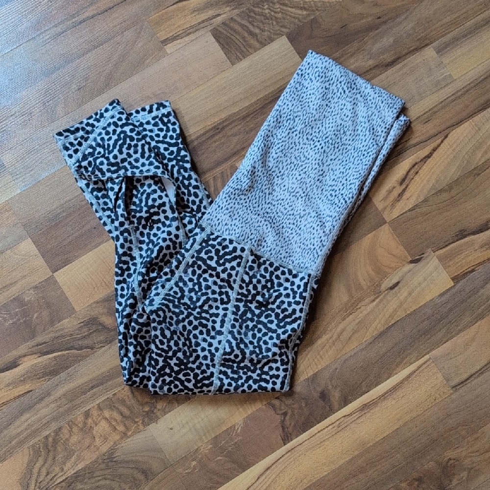 Lululemon Athletica Black and White Patterned Leggings